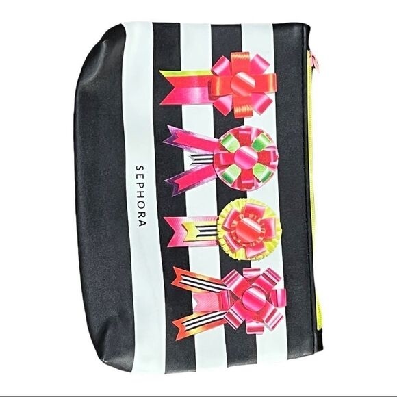 Three Medium Size Makeup Bags/Pouches - Picture 11 of 11